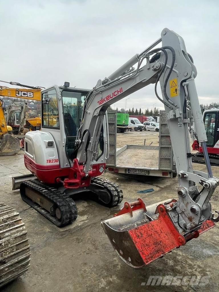 Takeuchi TB230 V3 Mini Escavadoras <7t