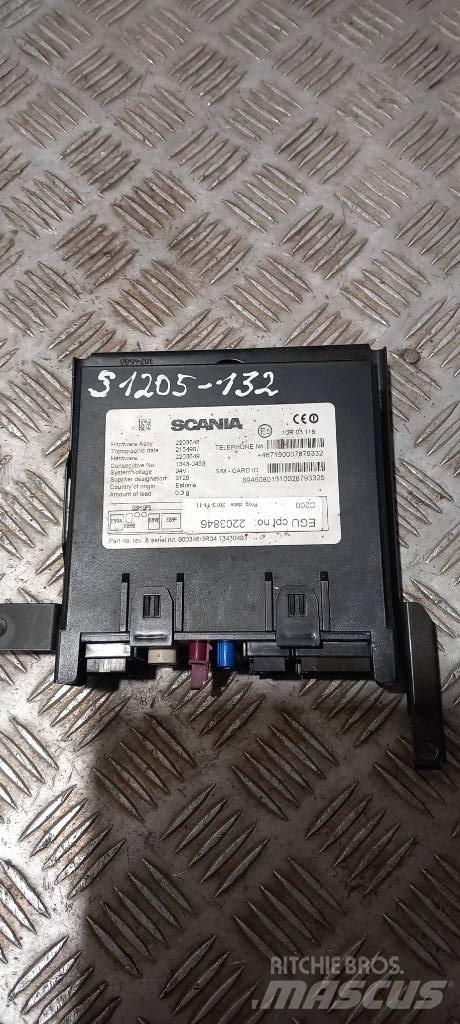 Scania R 440.    2203848 Electrónica