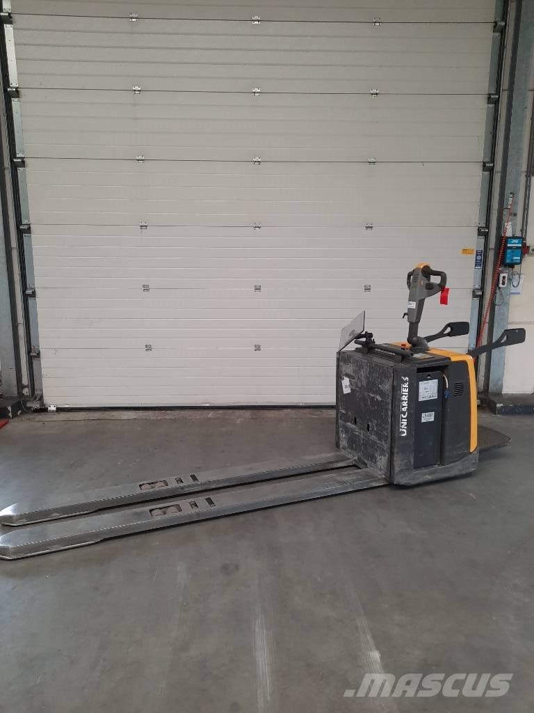 UniCarriers 200PMR Porta-paletes com plataforma