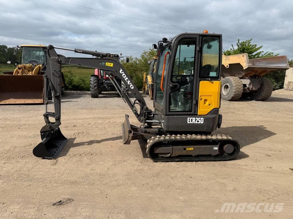 Volvo ECR 25 D Mini Escavadoras <7t