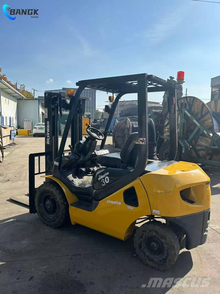 Komatsu FD 30 T-17 Empilhadores Diesel