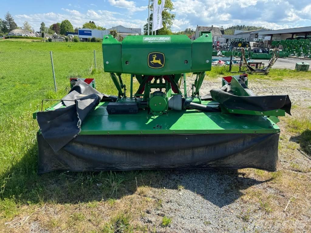 John Deere 131 Corta-Relvas montadas e arrastadas