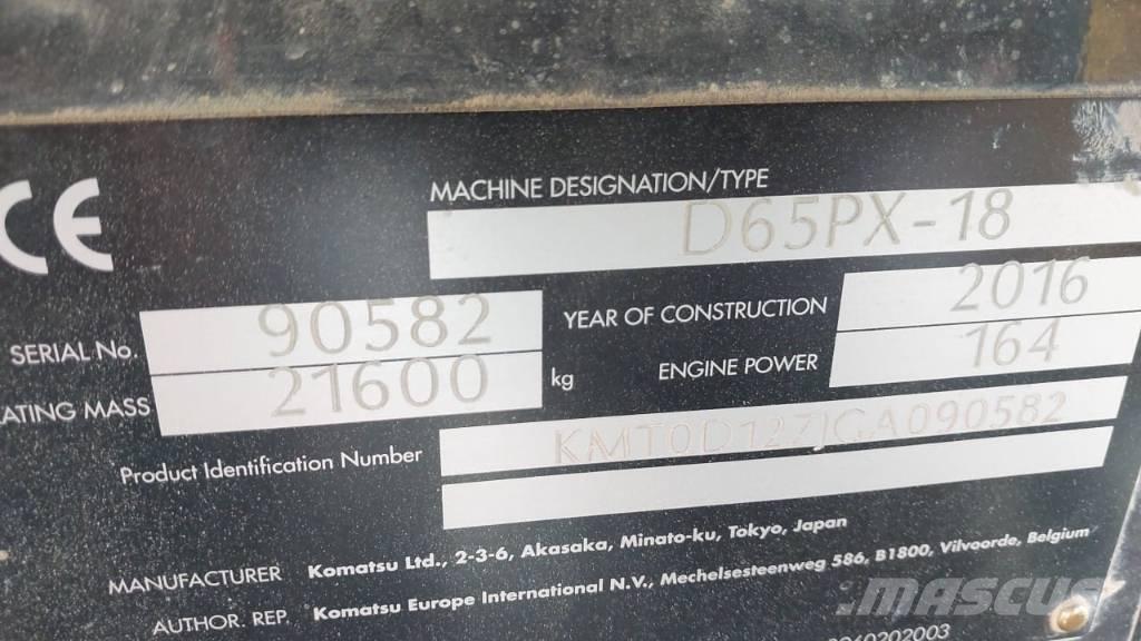 Komatsu D 65 PX-18 Dozers - Tratores rastos