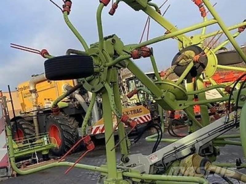 CLAAS Volto 770 Ancinho virador