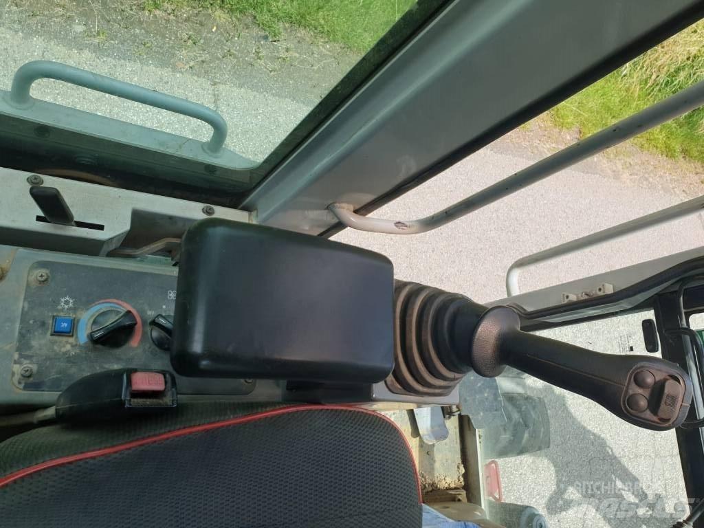 Takeuchi TB175W Escavadoras de rodas