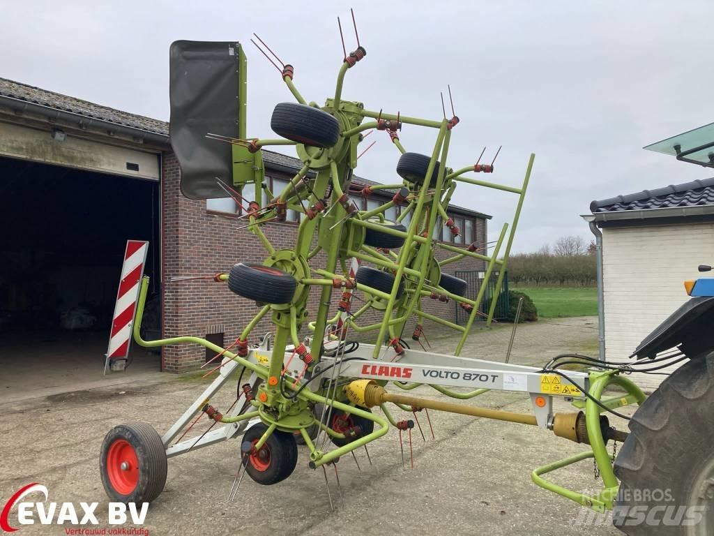 CLAAS Volto 870 T Ancinho virador