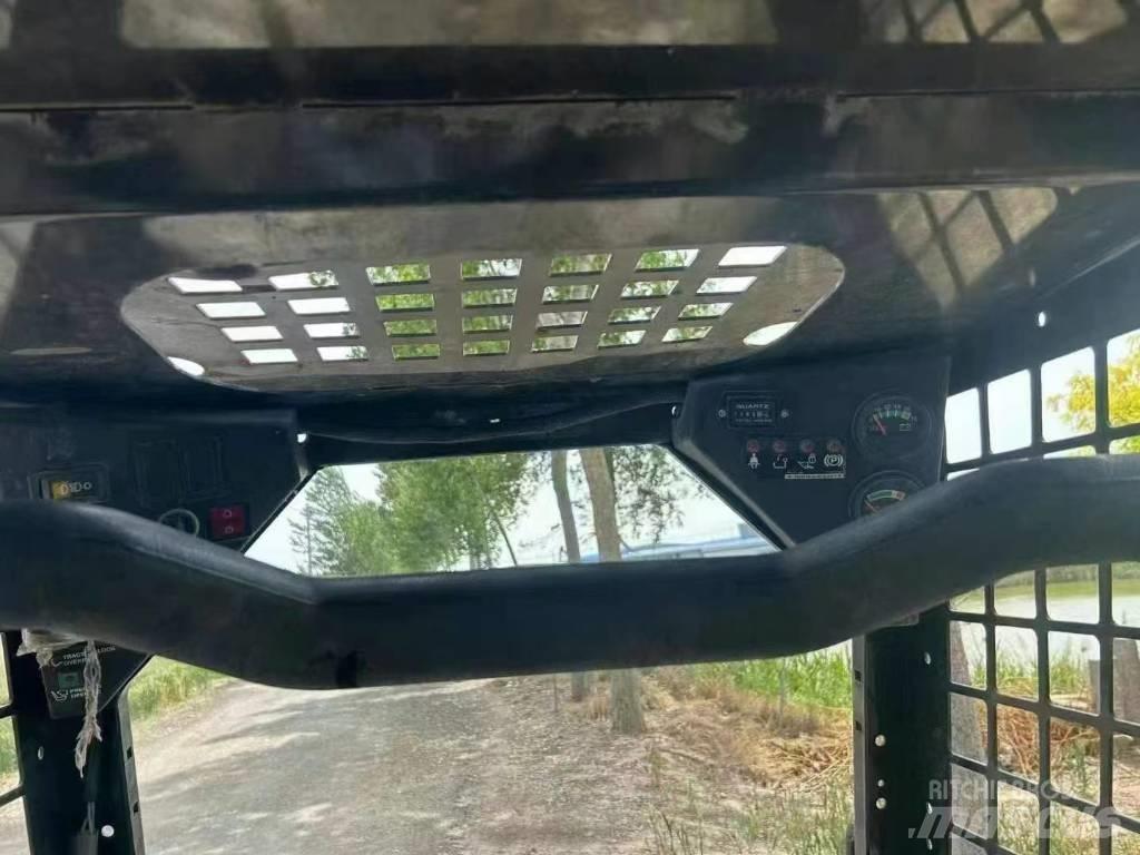 Bobcat S 70 Carregadoras de direcção deslizante