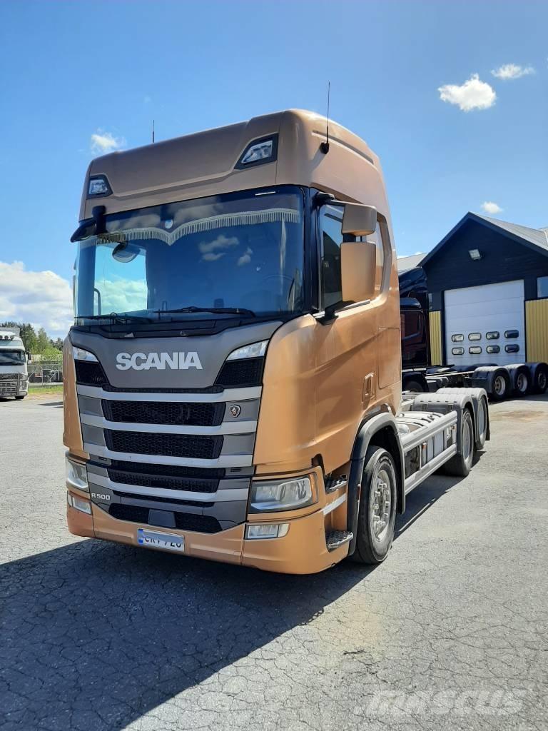 Scania R 500 Camiões de chassis e cabine