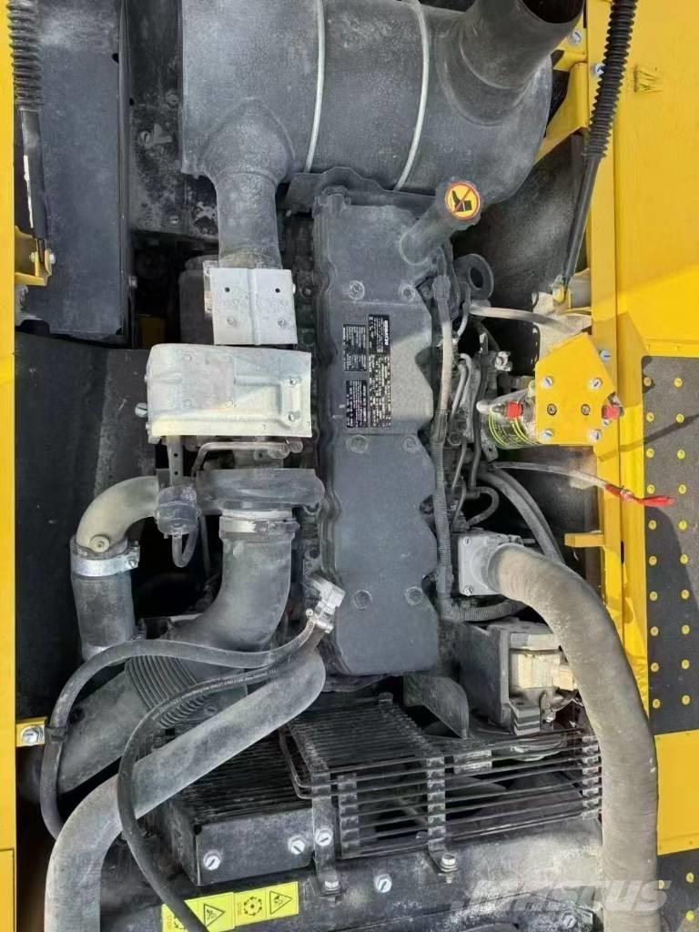 Komatsu PC 220-8 Escavadoras de rastos