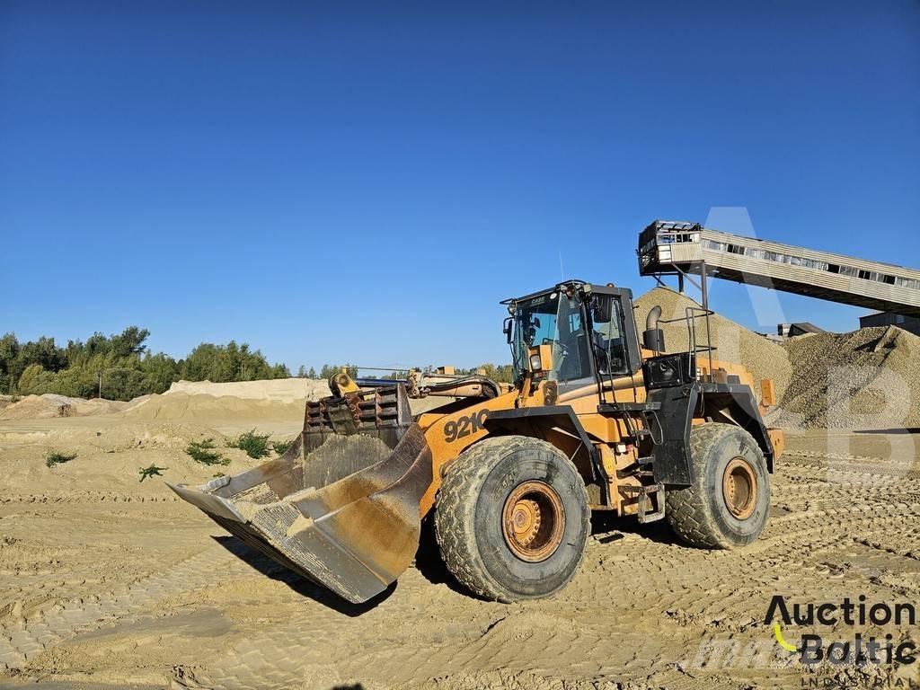 CASE 921C/2 Pás carregadoras de rodas