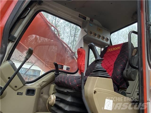 Doosan DH225LC-7 Escavadoras de rastos