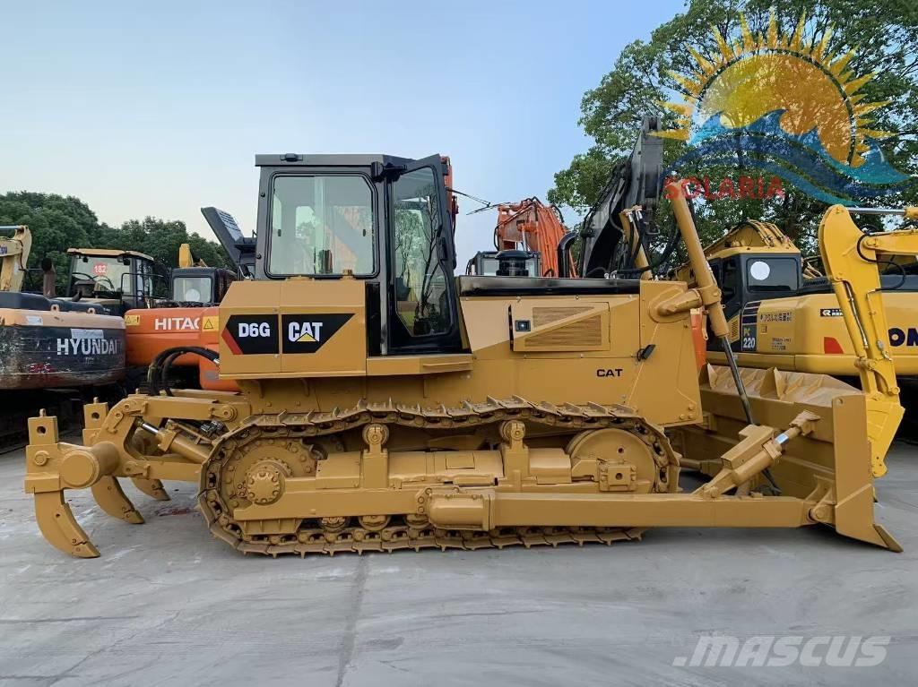 CAT D 6 G Dozers - Tratores rastos