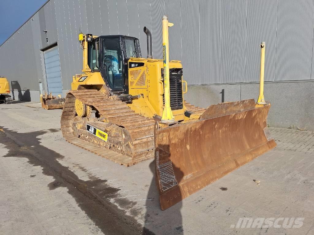 CAT D 6 N LGP Dozers - Tratores rastos