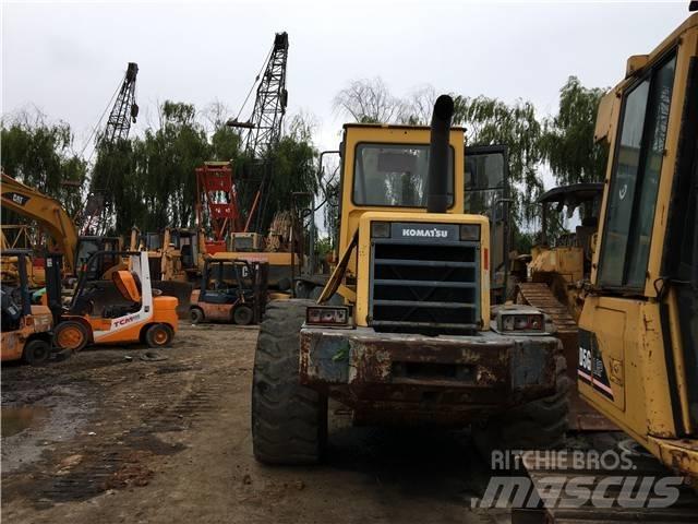 Komatsu WA360 Retroescavadoras