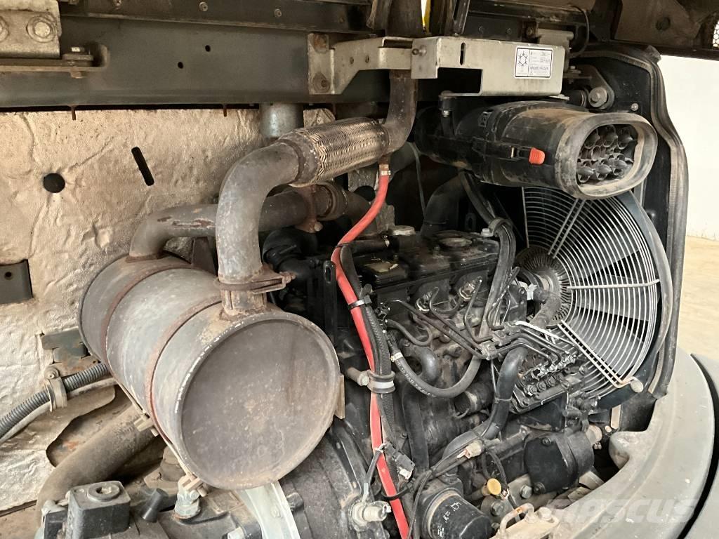 Neuson EZ 80 Escavadoras Midi 7t - 12t