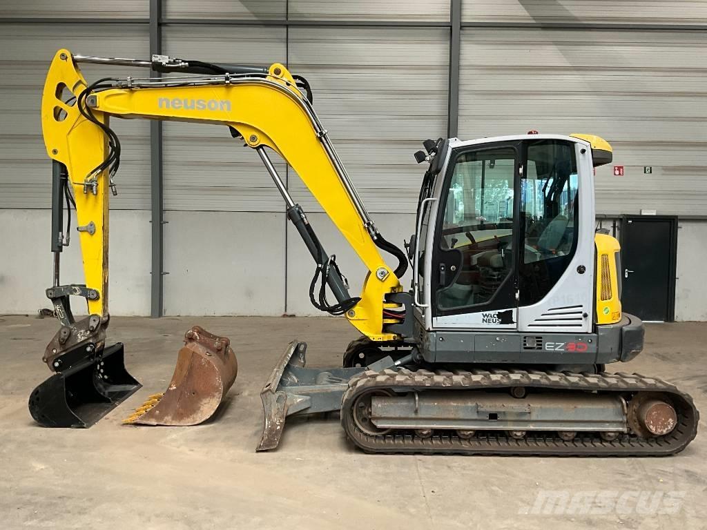 Neuson EZ 80 Escavadoras Midi 7t - 12t