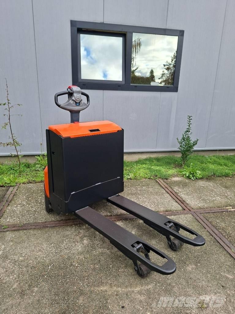 BT LWE 160 Porta palettes