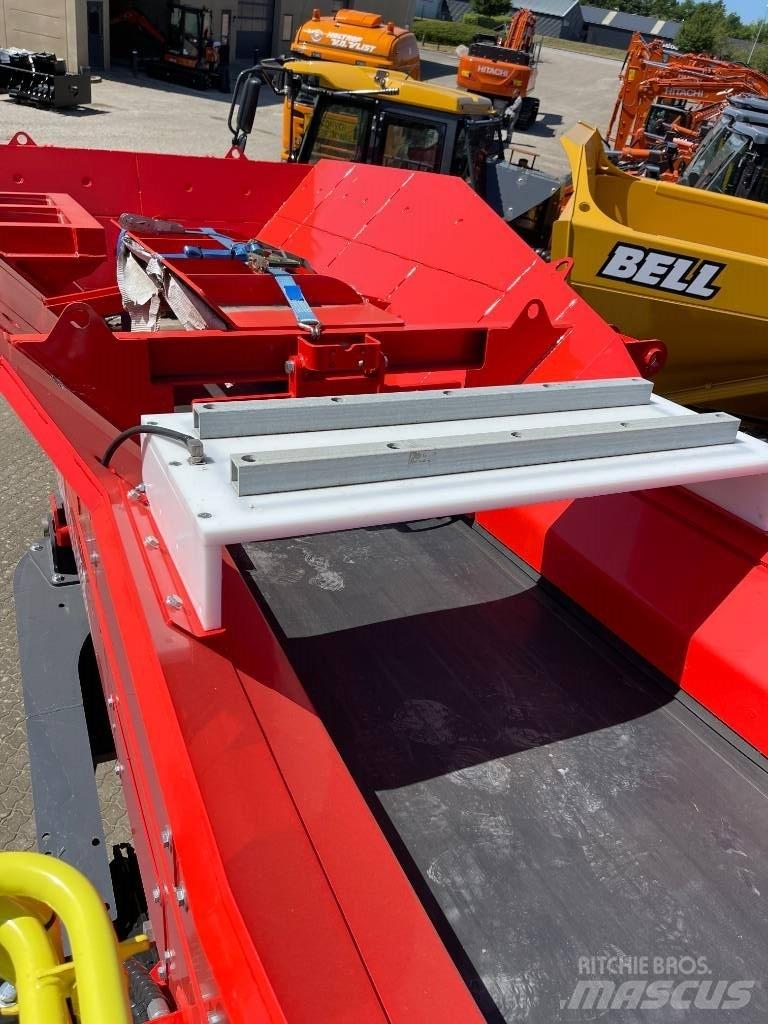 Sandvik QH 332 Britadores móveis