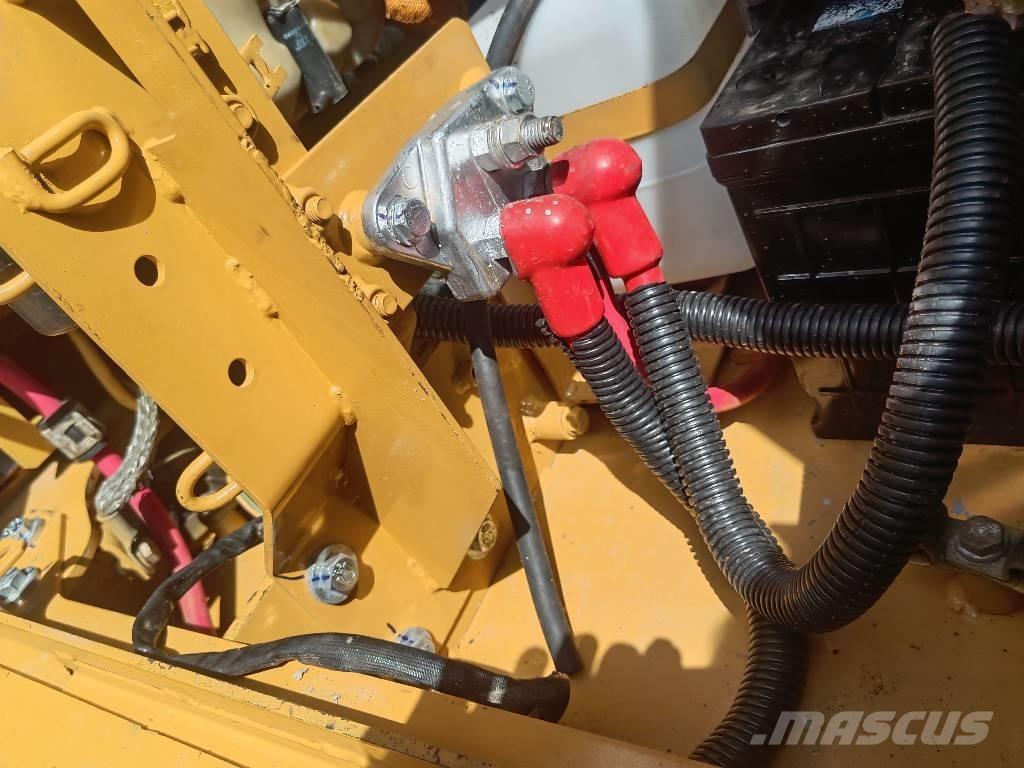 CAT 312 D2GC Escavadoras de rastos