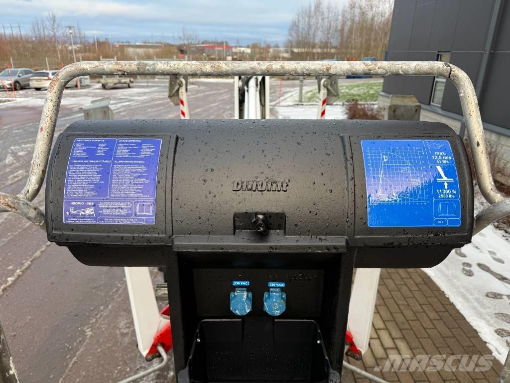 Dino 135 TB Plataformas aéreas montadas em atrelados