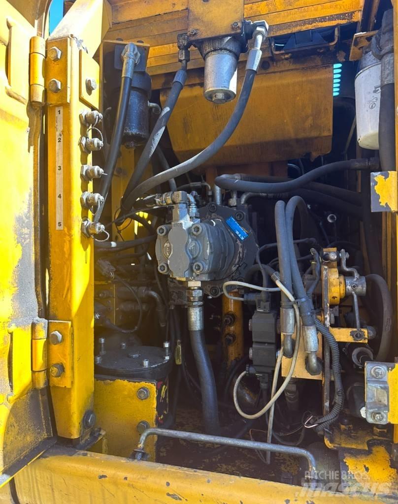JCB JS 145 W Escavadoras de rodas