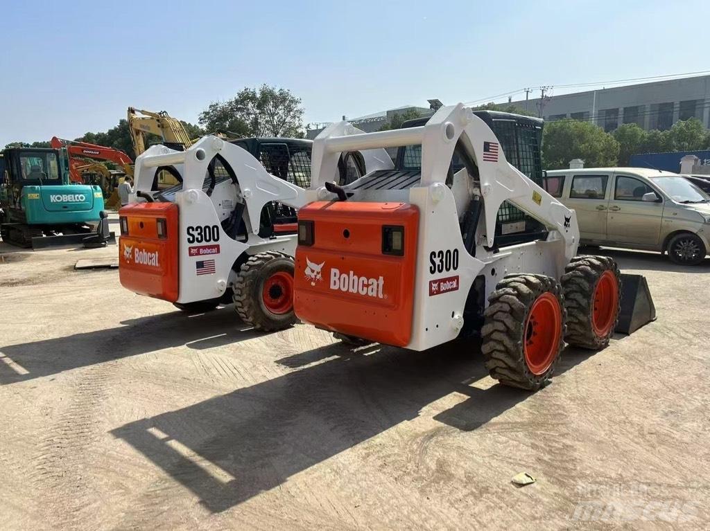 Bobcat S300 Carregadoras de direcção deslizante