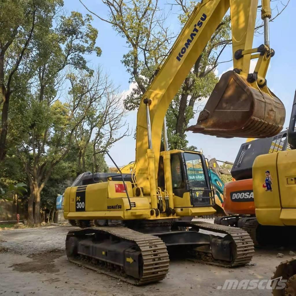 Komatsu PC 300 Escavadoras de rastos