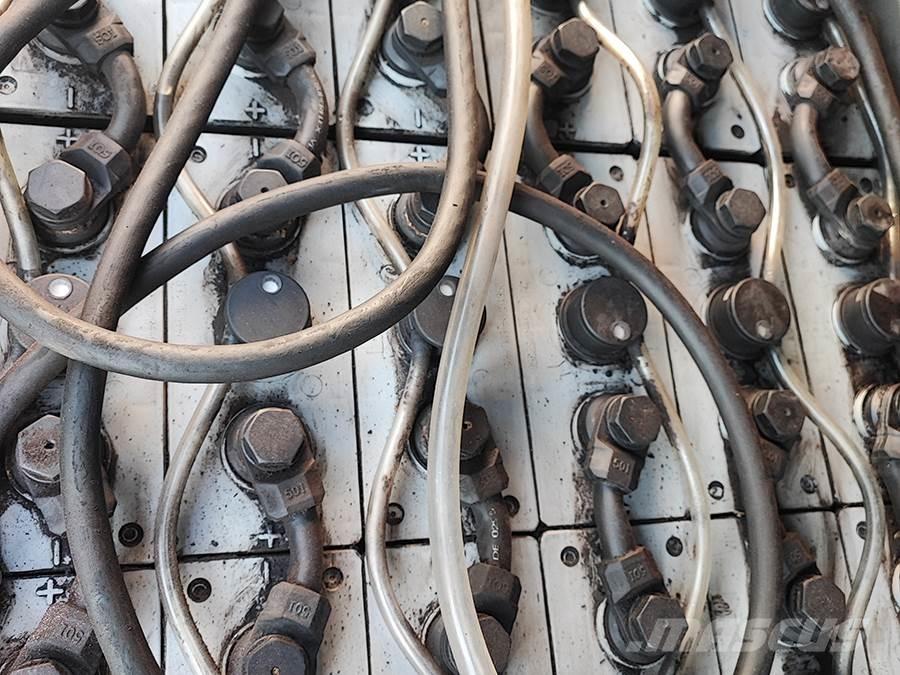 Linde E14-02 Empilhadores eléctricos