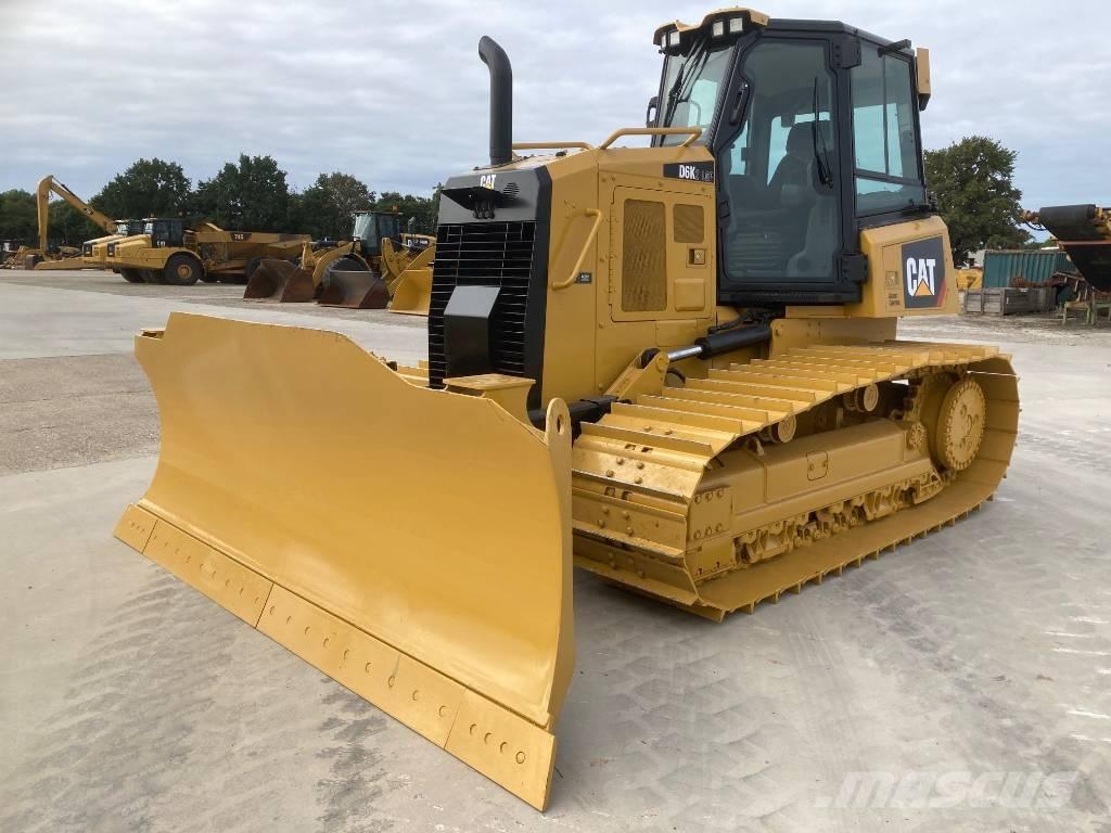 CAT D 6 K 2 LGP Dozers - Tratores rastos