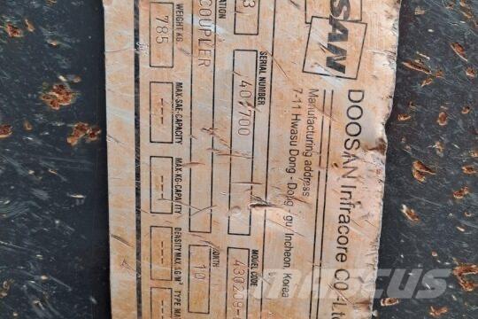 Develon Hitch Mini Escavadoras <7t