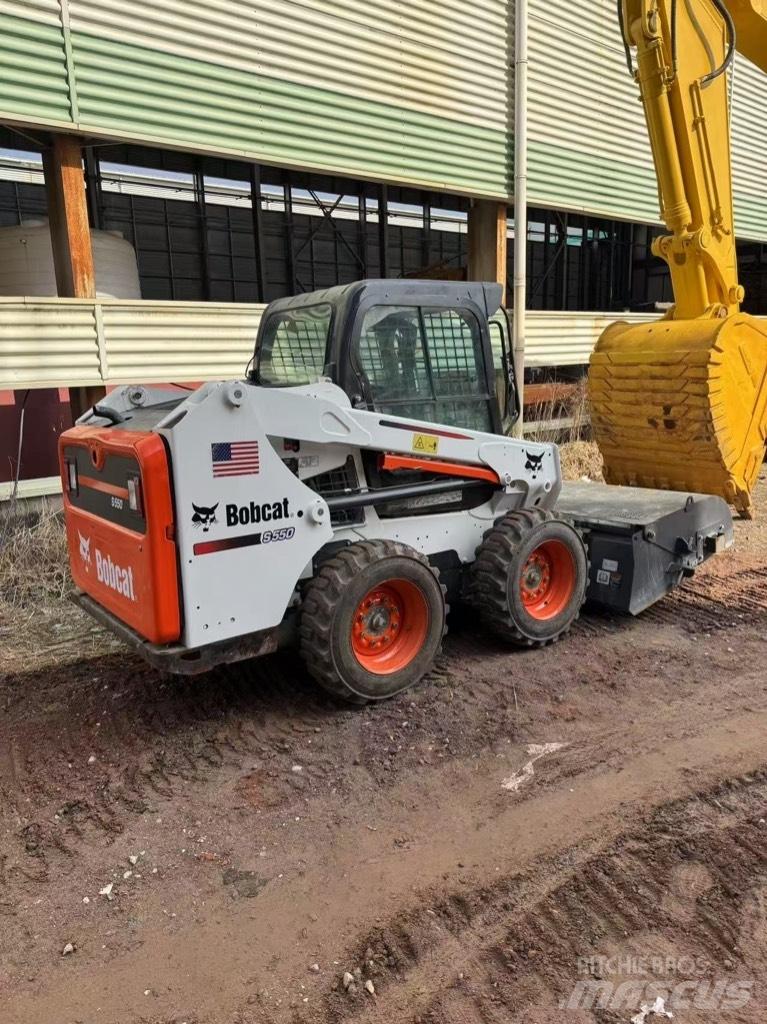 Bobcat S 550 Carregadoras de direcção deslizante