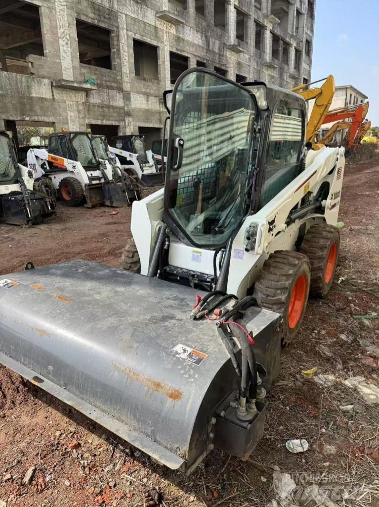 Bobcat S 550 Carregadoras de direcção deslizante