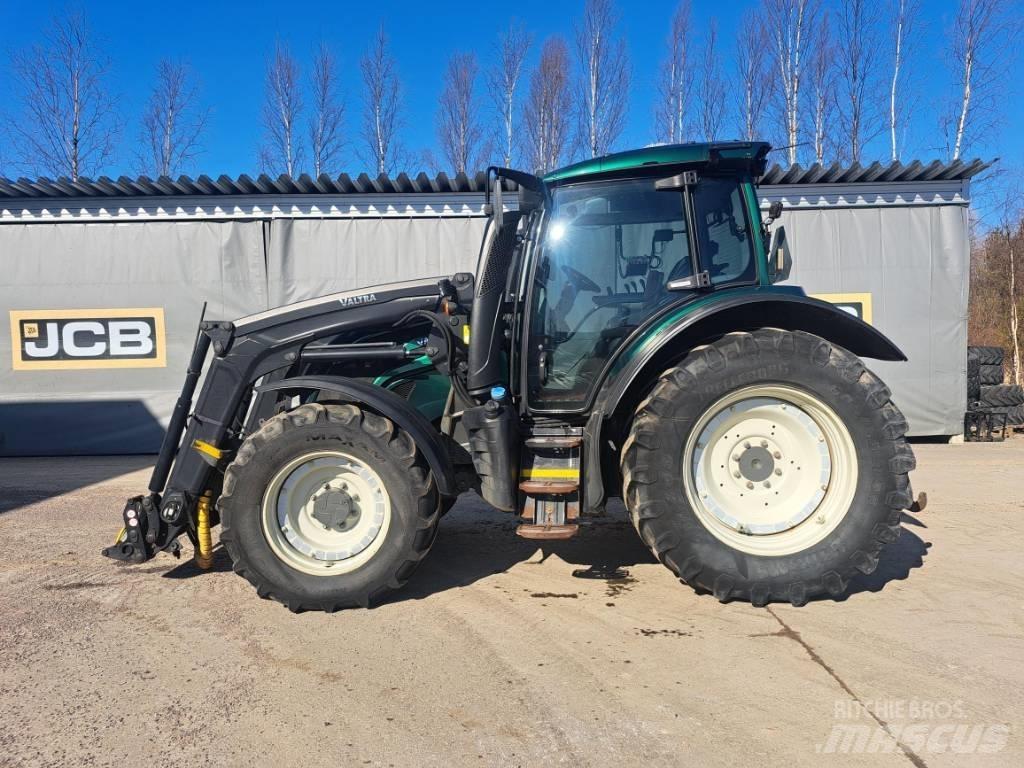 Valtra N 154 E Tratores Agrícolas usados