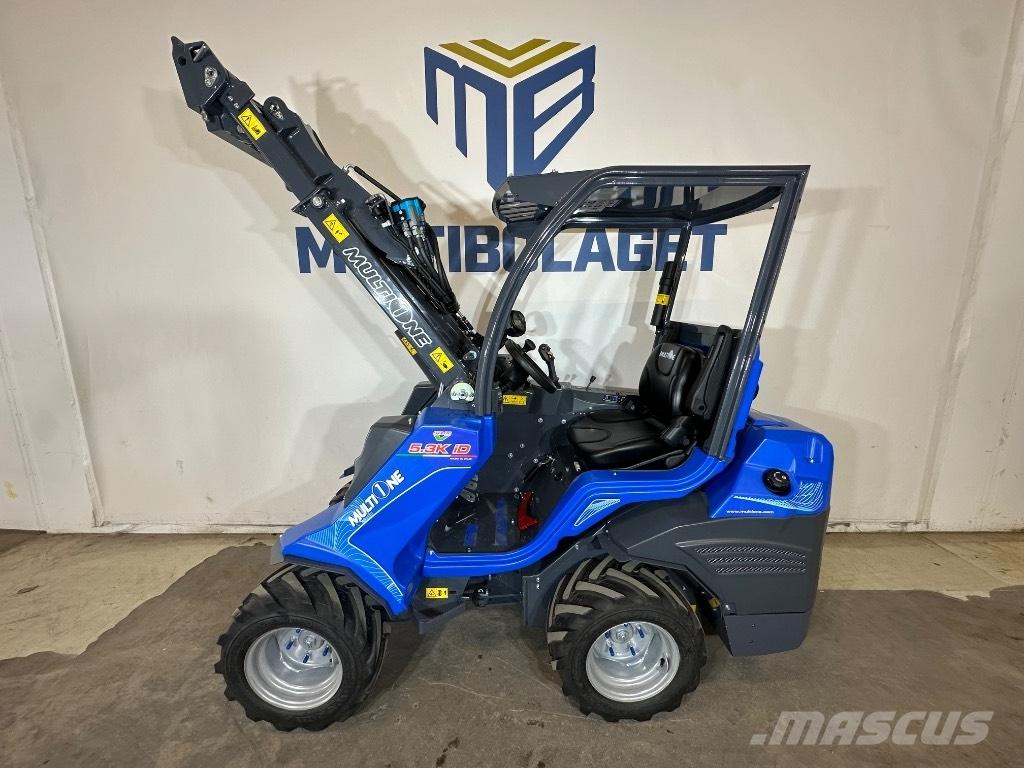 MultiOne 5.3K iDS Carregadora multifunções