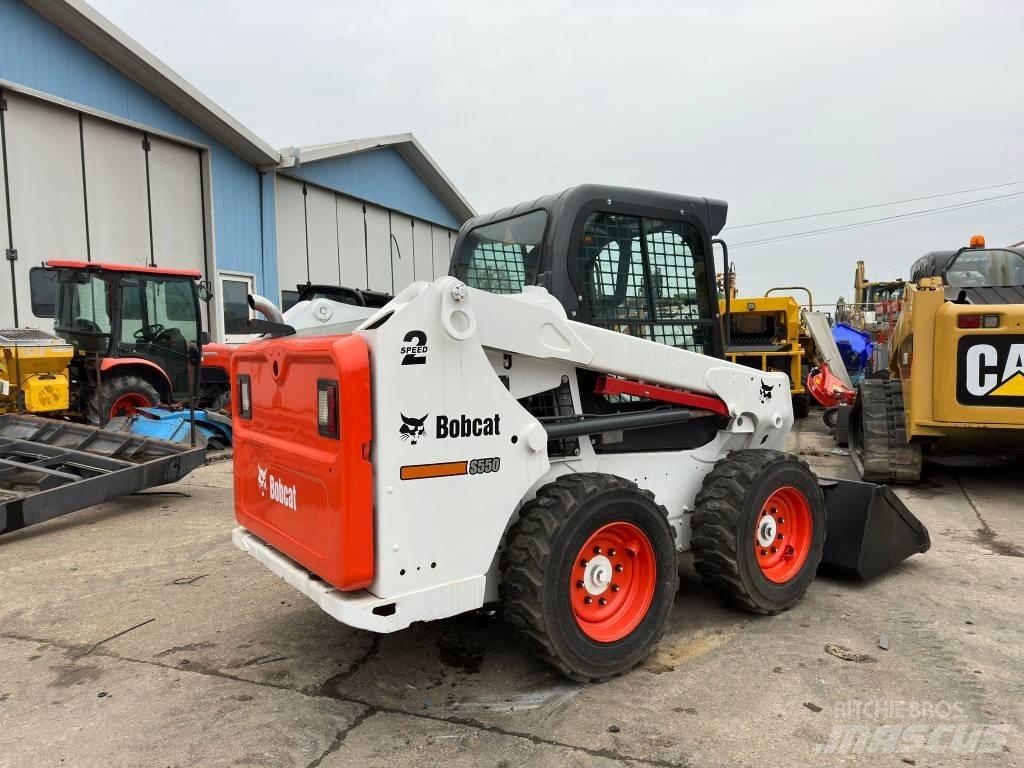Bobcat S 550 Carregadoras de direcção deslizante