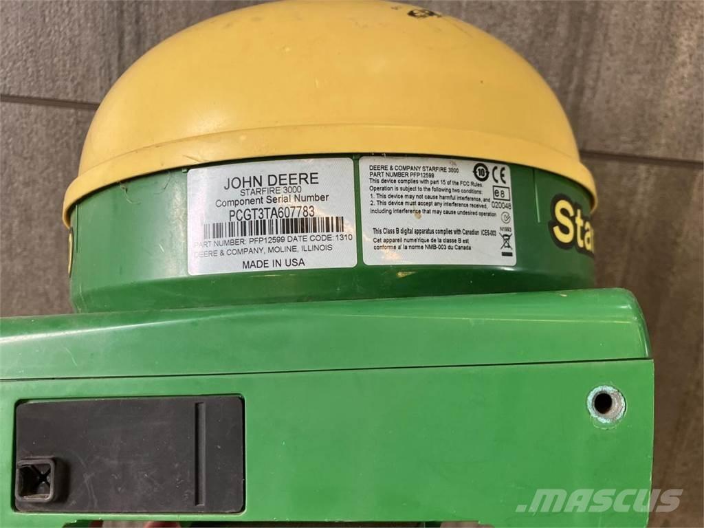 John Deere 6215R Tratores Agrícolas usados