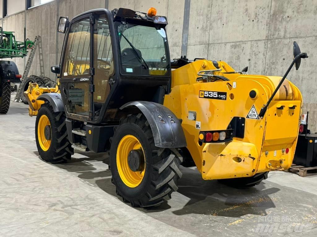 JCB 535-140 Manipuladores telescópicos