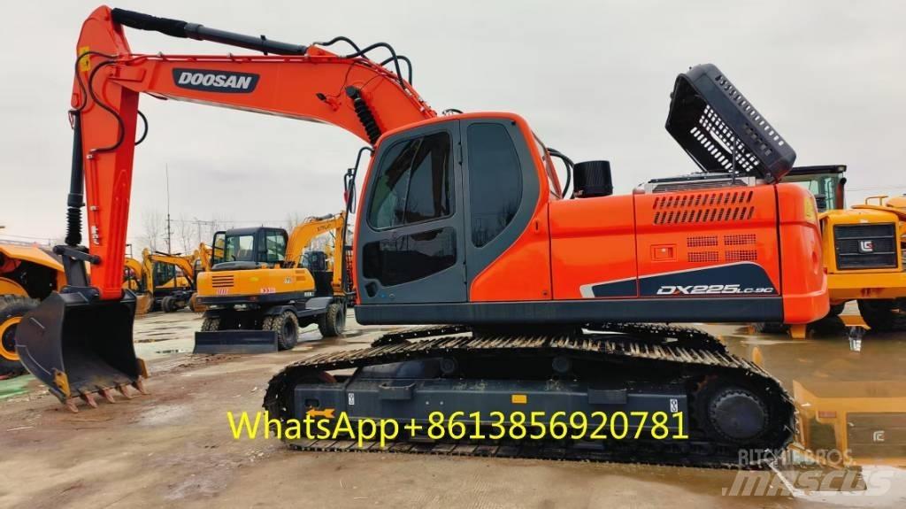 Doosan DX 225 Escavadoras de rastos