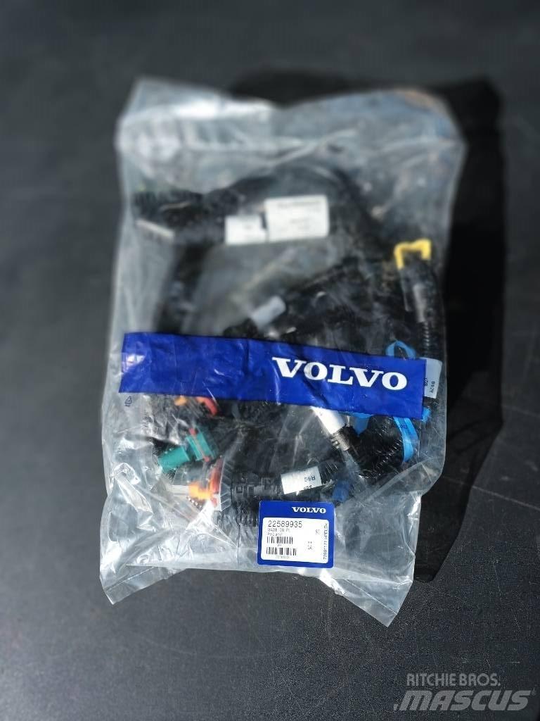 Volvo WIRES 22589935 Electrónica