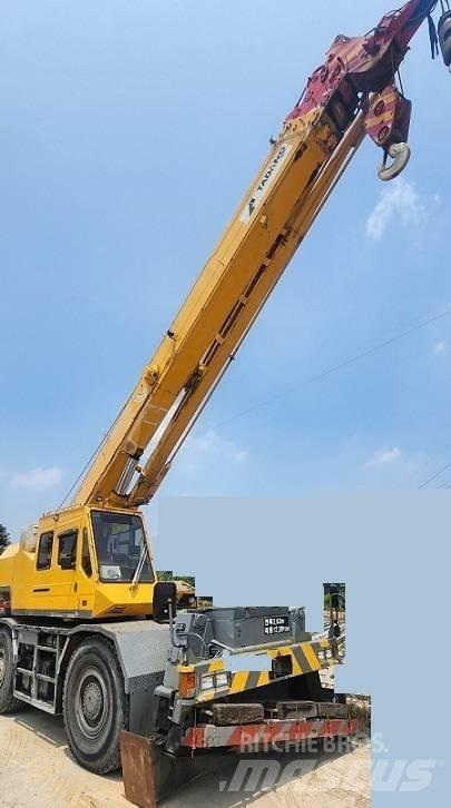 Tadano TR250M-5 Gruas Fora-de-estrada