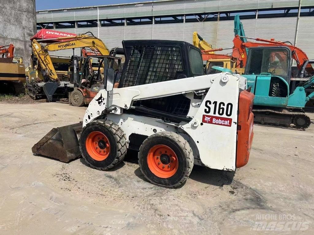 Bobcat S 160 Carregadoras de direcção deslizante