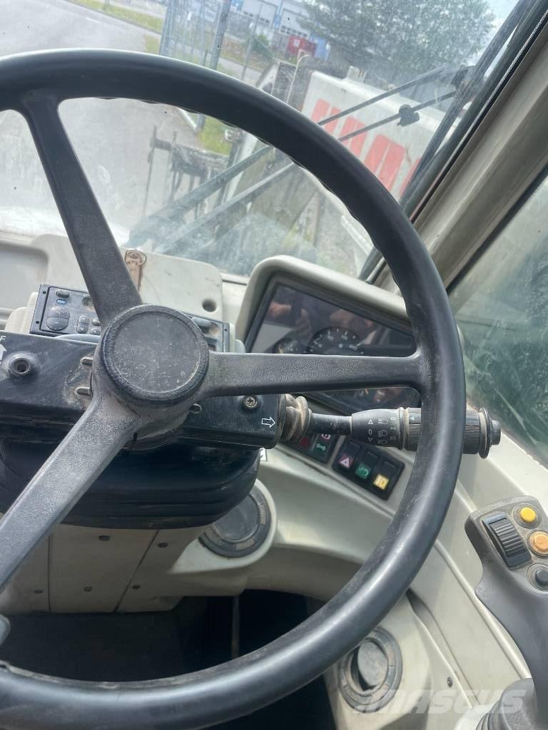 CLAAS Ranger 975 Manipuladores telescópicos