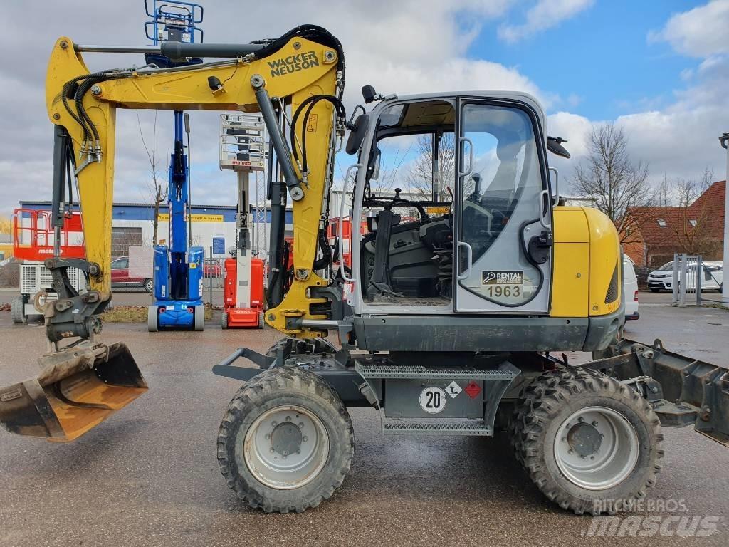 Wacker Neuson EW100 Escavadoras de rodas