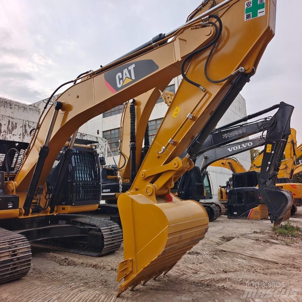 CAT 324D Escavadoras de rastos