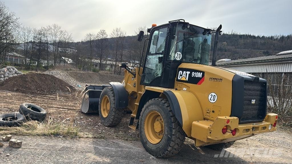CAT 910M Pás carregadoras de rodas