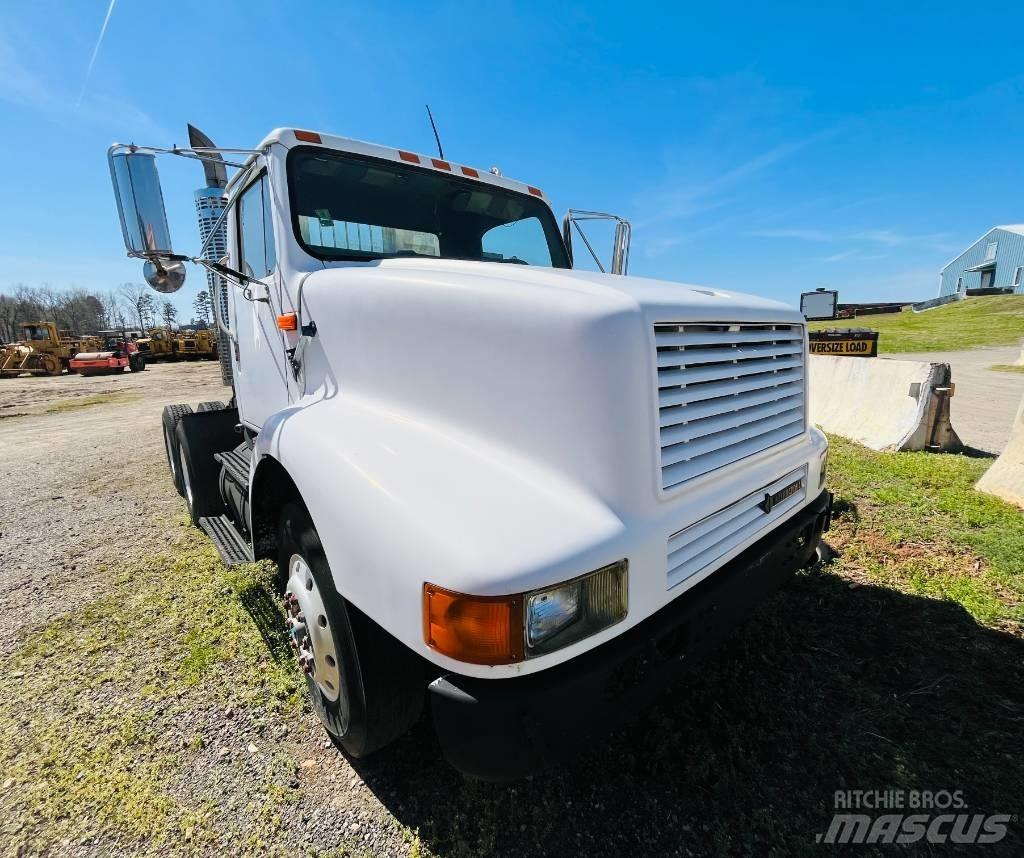 International 8200 Tractores (camiões)