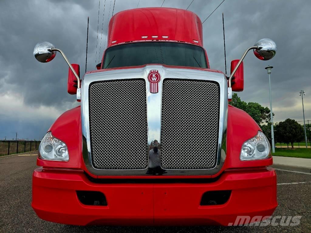 Kenworth T 680 Tractores (camiões)