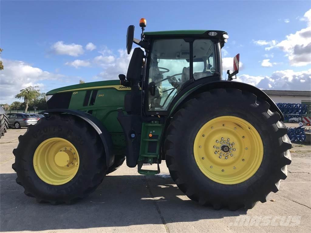 John Deere 6R 250 Tratores Agrícolas usados