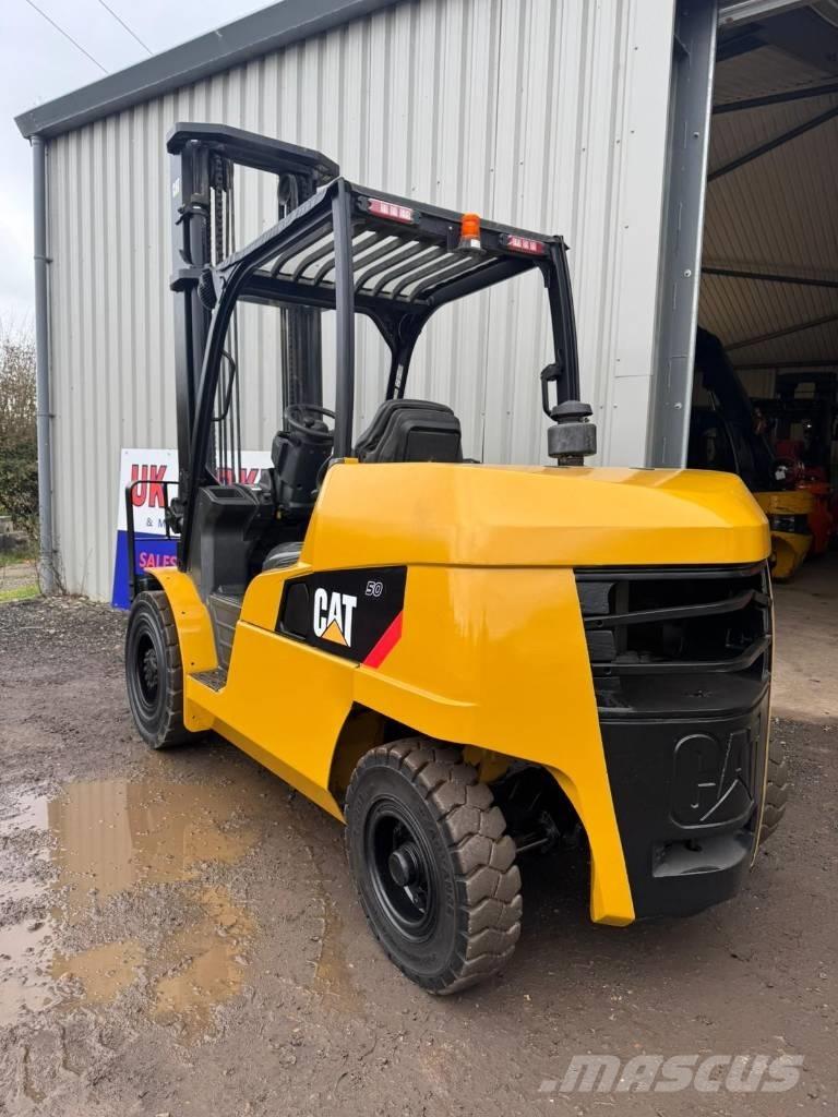 CAT DP 50 N Empilhadores Diesel