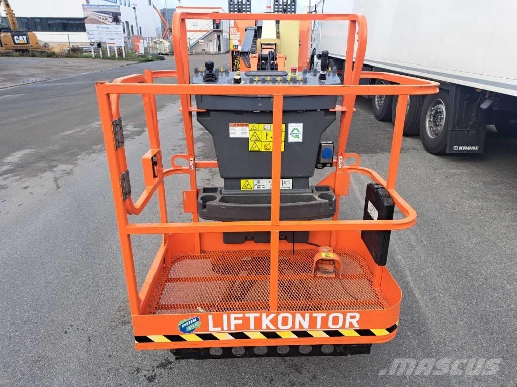 JLG E 300 AJP Elevadores braços articulados